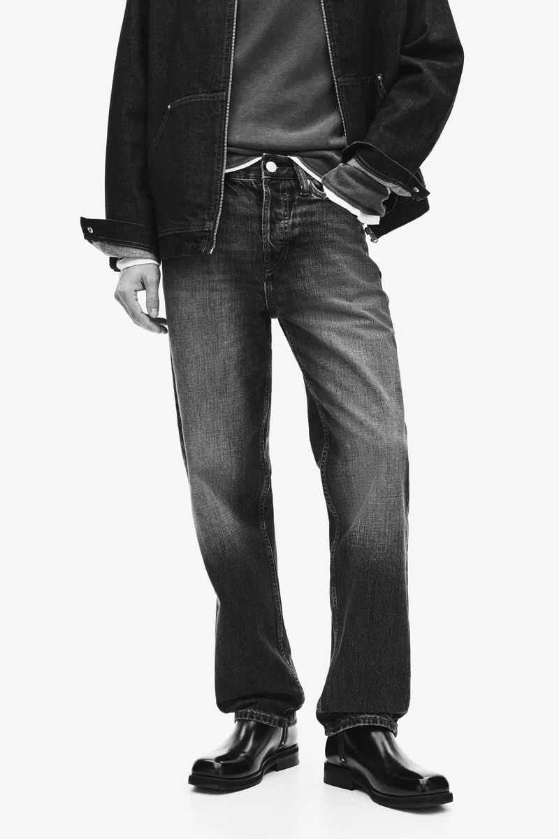 اتش اند ام جينز بخصر عادي وقصّة مستقيمة